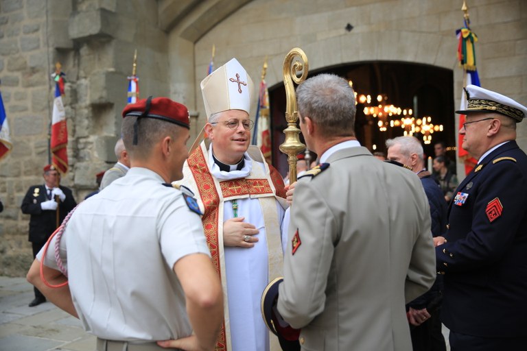 celebration-de-la-saint-michel-avec-le-3eme-rpima